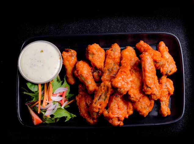 12 pics Chicken Wings