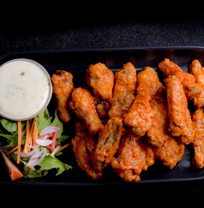 20 pics Chicken Wings main course image